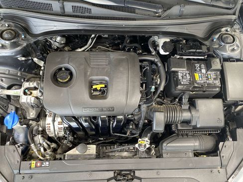 Used 2024 Kia Forte LXS w/ LXS Technology Package FWD image 24