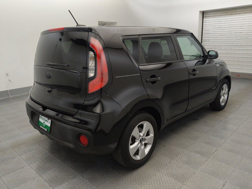 Used 2019 Kia Soul FWD image 9