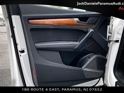 Used 2023 Audi Q5 2.0T Premium Plus w/ Premium Plus Package AWD/4WD image 15