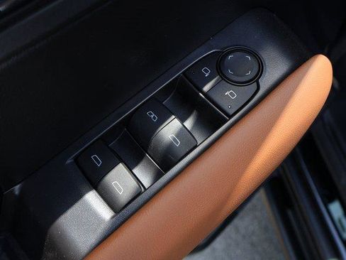 New 2025 GMC Canyon AT4 w/ Nightfall Edition image 19