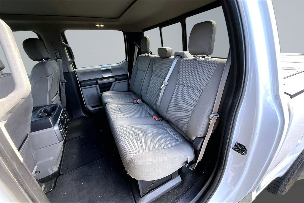 Used 2019 Ford F250 XLT w/ XLT Premium Package AWD/4WD image 19