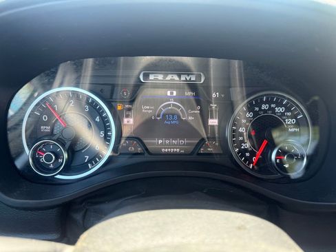 Used 2023 RAM 1500 Laramie AWD/4WD image 23