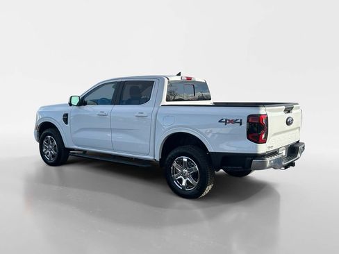 Used 2025 Ford Ranger Lariat w/ Chrome Accent Package image 3