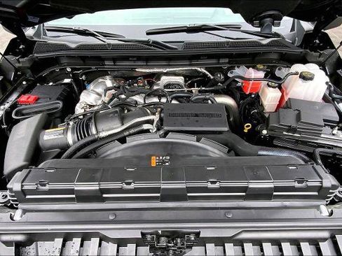 New 2026 GMC Sierra 2500 Denali Ultimate image 7