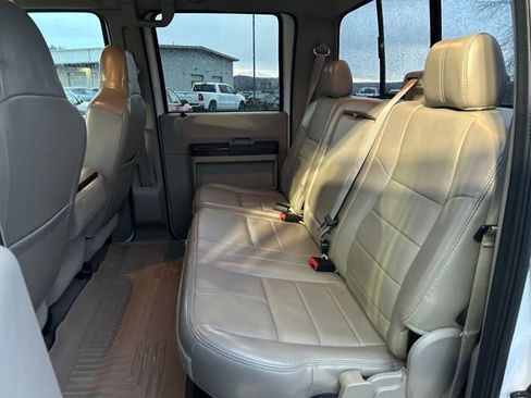 Used 2010 Ford F350 Lariat image 14