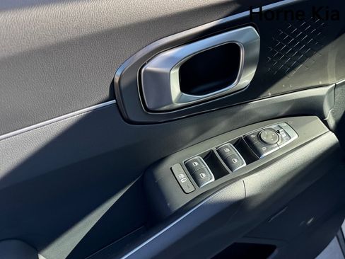 New 2026 Kia Sorento EX image 11