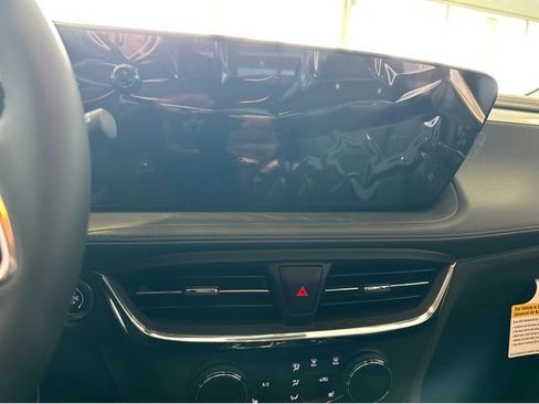 New 2026 Buick Encore GX Preferred w/ Comfort Package AWD/4WD image 23
