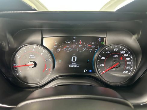 Used 2018 Chevrolet Camaro ZL1 RWD image 22