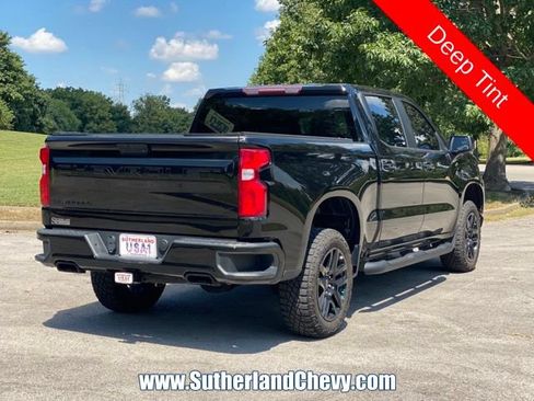 Used 2021 Chevrolet Silverado 1500 LT Trail Boss w/ LPO, Dark Essentials Package AWD/4WD image 7