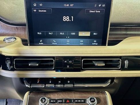 Used 2022 Lincoln Aviator Reserve RWD image 15