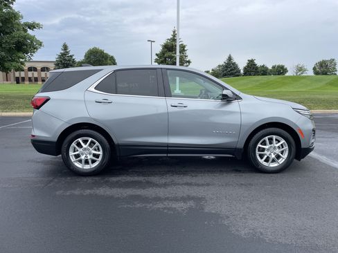 Used 2024 Chevrolet Equinox LT FWD image 6