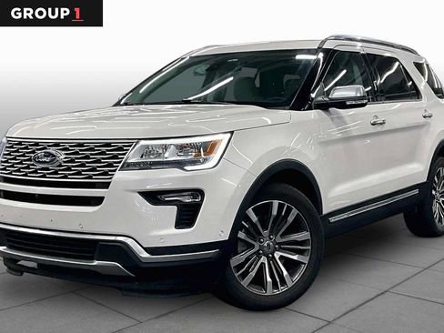 Used 2018 Ford Explorer Platinum AWD/4WD image 1