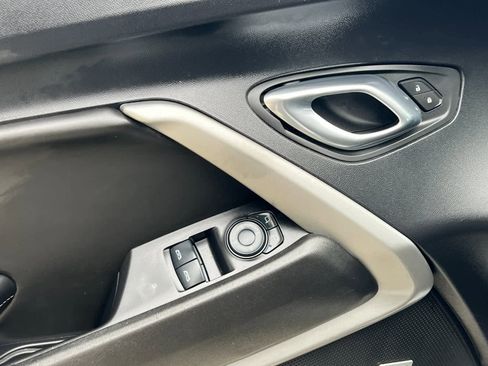 Used 2016 Chevrolet Camaro LT w/ RS Package image 13