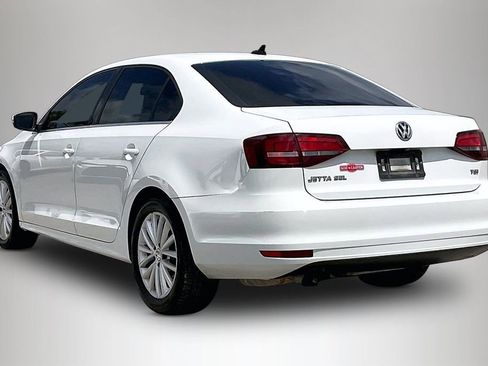 Used 2016 Volkswagen Jetta SEL image 4