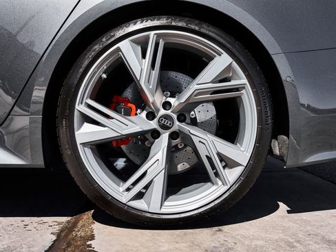 Used 2022 Audi RS 6 AWD/4WD image 25