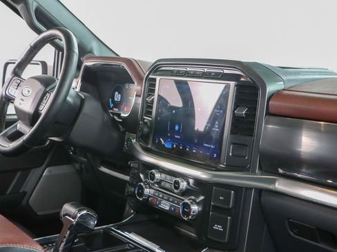 Used 2023 Ford F150 Lariat w/ Equipment Group 502A High image 28