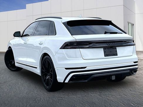 Used 2019 Audi Q8 Prestige w/ Luxury Package image 3
