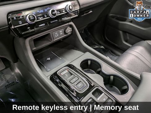 Used 2023 Honda Pilot Elite image 17