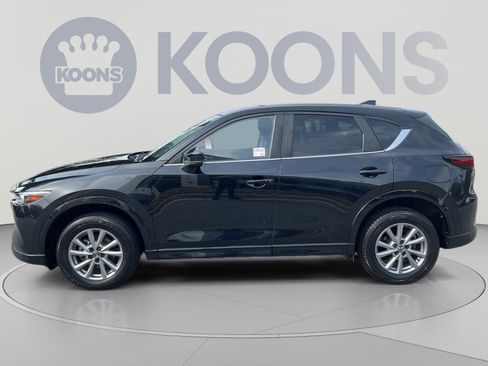 Used 2024 MAZDA CX-5 AWD 2.5 S w/ Preferred Package image 2
