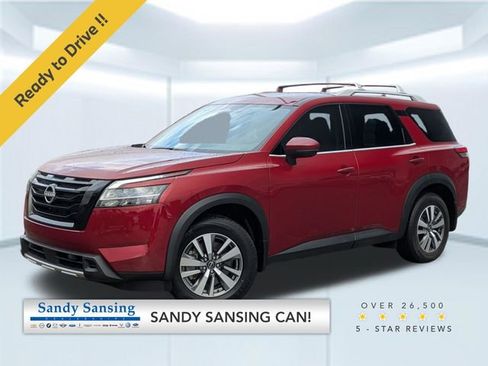 Used 2023 Nissan Pathfinder SL w/ Black Appearance Package image 1