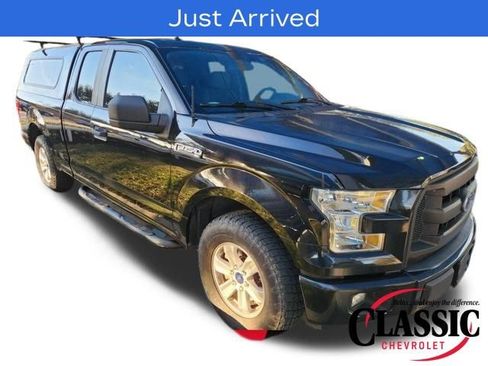 Used 2015 Ford F150 XL w/ Equipment Group 101A Mid image 1