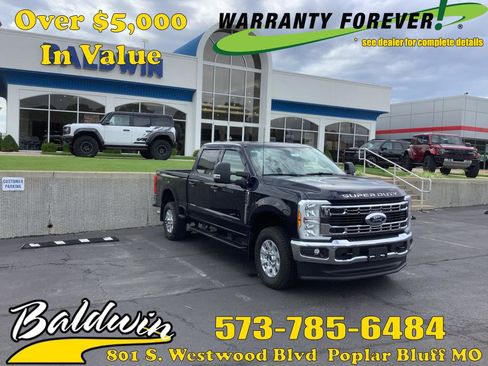 Used 2024 Ford F250 XLT AWD/4WD image 1