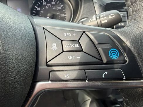 Used 2019 Nissan Rogue SL w/ Premium Package AWD/4WD image 20