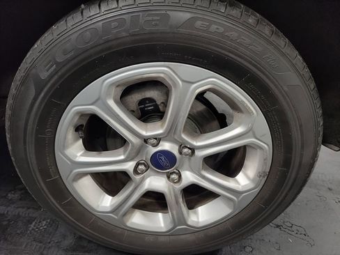 Used 2019 Ford EcoSport SE image 11