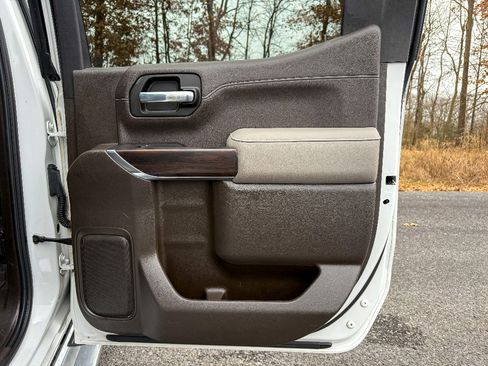 Used 2021 GMC Sierra 1500 SLT w/ SLT Premium Plus Package image 30