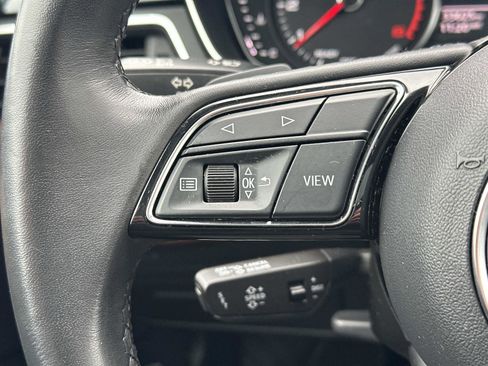 Used 2023 Audi A4 2.0T Premium w/ Convenience Package image 21