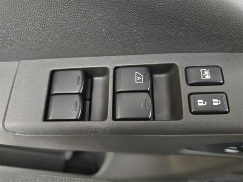 Used 2014 Nissan Frontier PRO-4X image 29