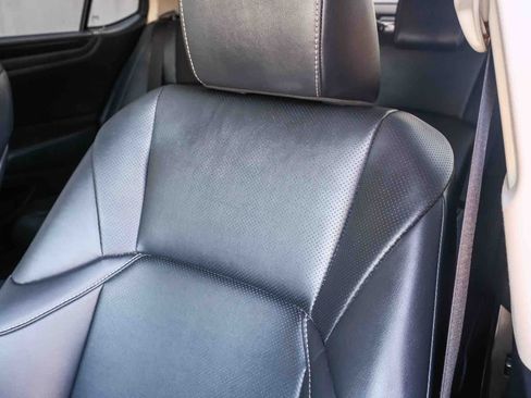 Used 2025 Lexus ES 300h w/ Premium Package FWD image 22