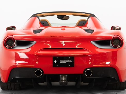 Certified 2019 Ferrari 488 Spider RWD image 7