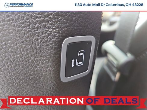 New 2026 Chrysler Pacifica Select w/ S Appearance Package image 15