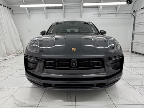 New 2026 Porsche Macan S image 9