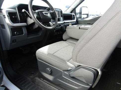 New 2026 Ford F350 XL w/ XL Off-Road Package image 12