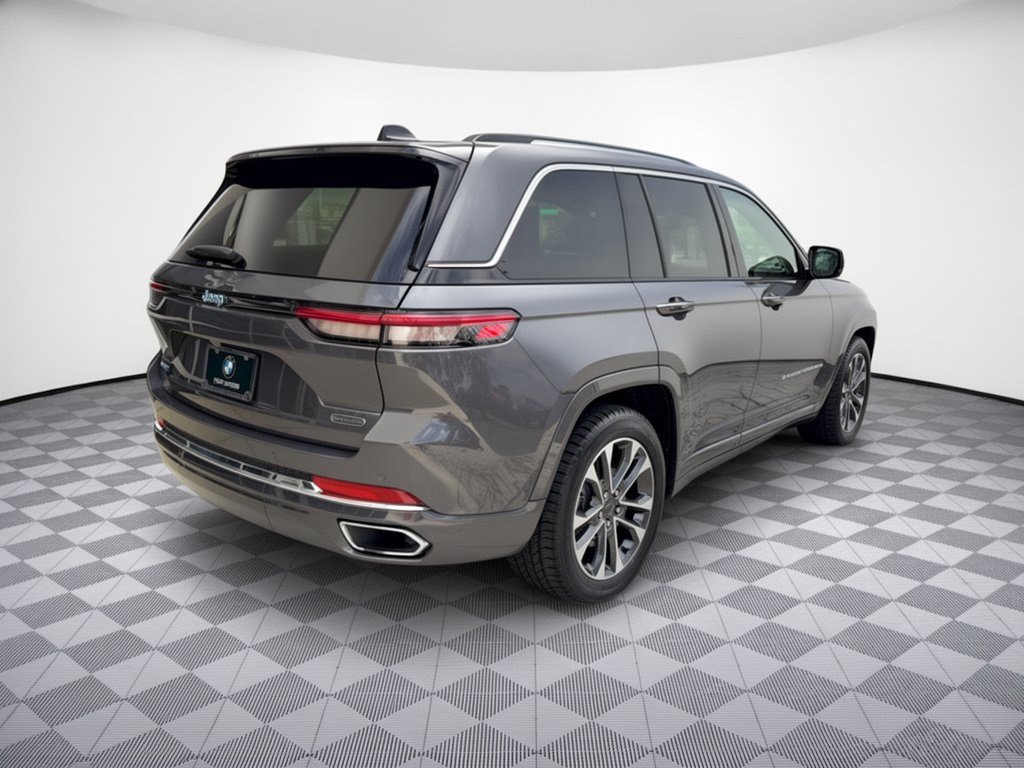 Used 2023 Jeep Grand Cherokee Overland AWD/4WD image 9