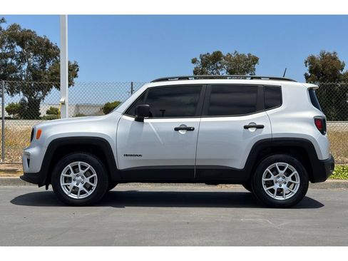 Used 2019 Jeep Renegade Sport w/ Sport Appearance Group AWD/4WD image 7