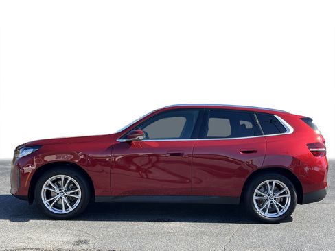 Used 2025 BMW X3 xDrive30i w/ Premium Package image 23