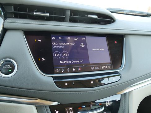 Used 2020 Cadillac XT5 Premium Luxury image 27