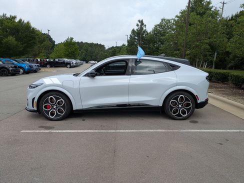 Certified 2023 Ford Mustang Mach-E GT AWD/4WD image 7