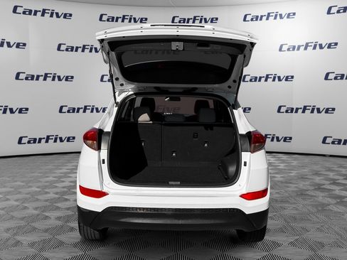 Used 2018 Hyundai Tucson SE w/ Cargo Package AWD/4WD image 11
