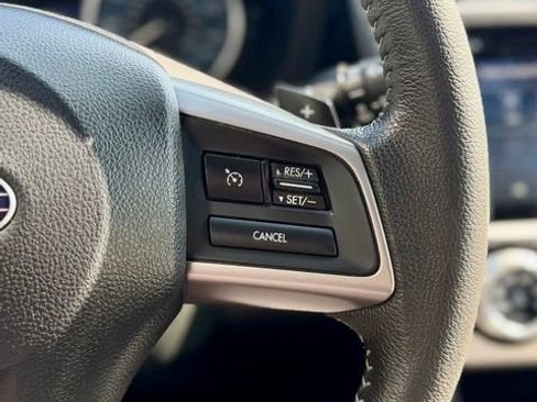 Used 2015 Subaru Crosstrek 2.0i Limited AWD/4WD image 14