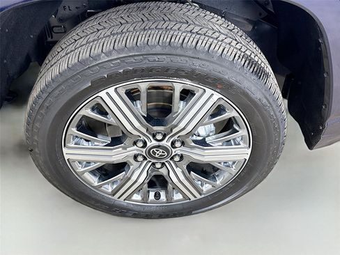 Used 2025 Toyota Tundra Capstone AWD/4WD image 31