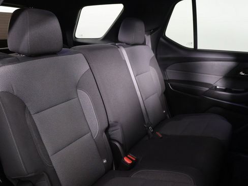 Used 2022 Chevrolet Traverse LT w/ LPO, Floor Liner Package image 30