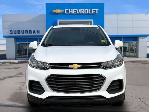 Used 2019 Chevrolet Trax LS FWD image 3