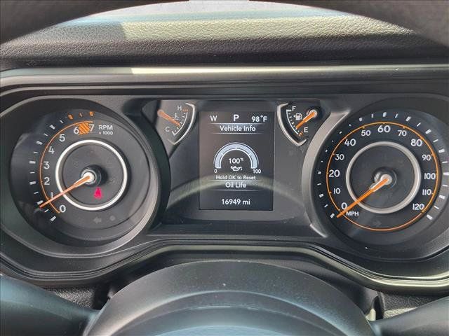 Used 2024 Jeep Wrangler Unlimited Sport AWD/4WD image 11