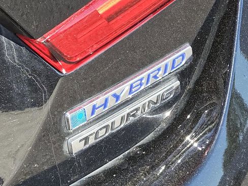 Used 2022 Honda Accord Touring image 8