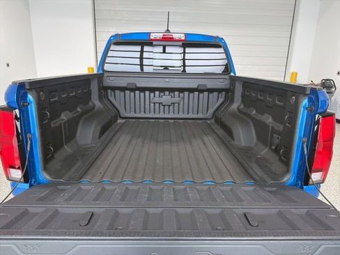 Used 2024 Chevrolet Colorado Z71 w/ Z71 Convenience Package 2 AWD/4WD image 27