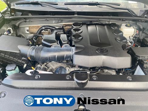 Used 2024 Toyota 4Runner SR5 image 36